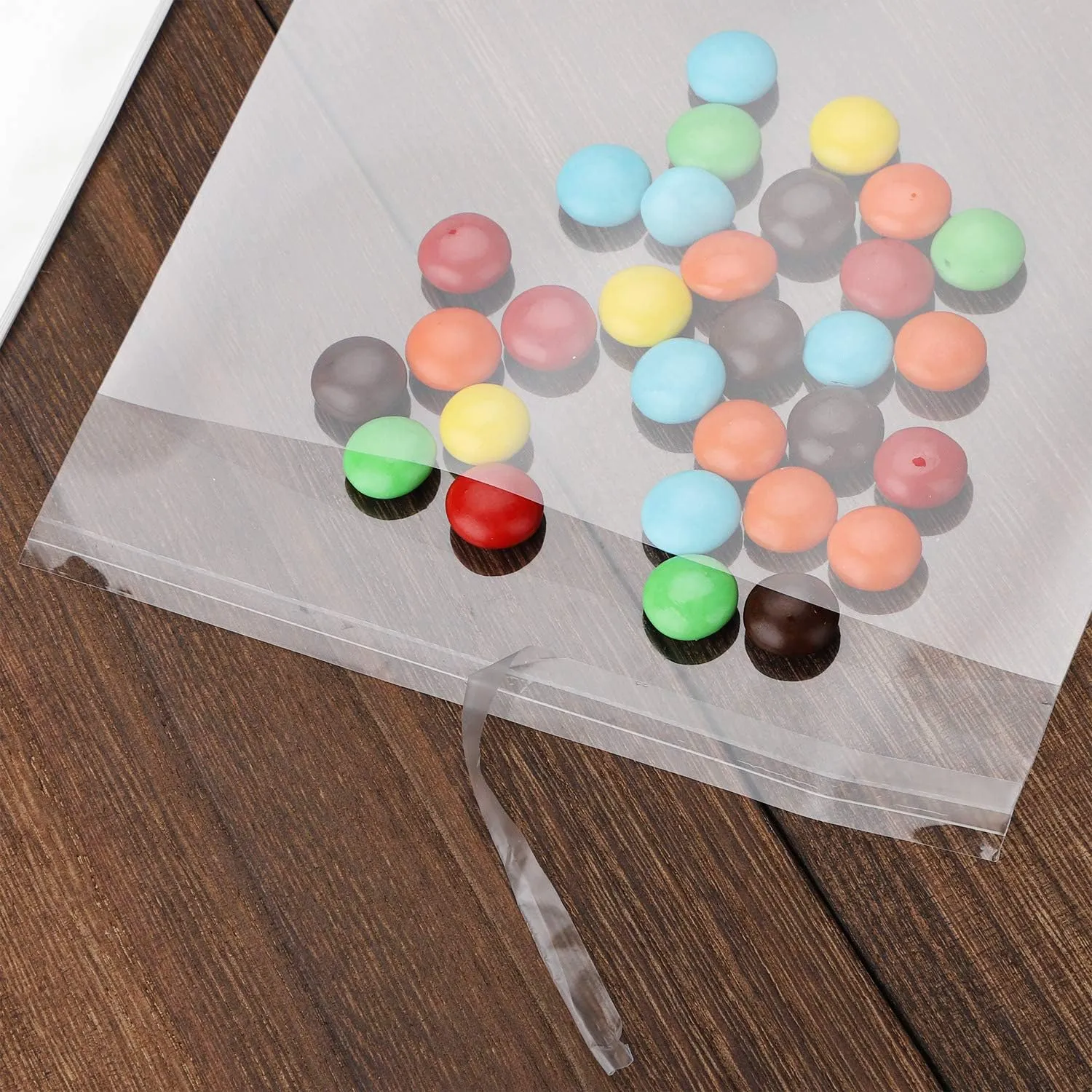 200 pcs Clear 5" x 7"(W:12.7XL:17.8cm) Self Seal Cello Cellophane Bags Resealable Poly Bags 2.8 mils for Cookie, Candy, Gift Bakery, Prints, Photos, Cards & Envelopes, Party