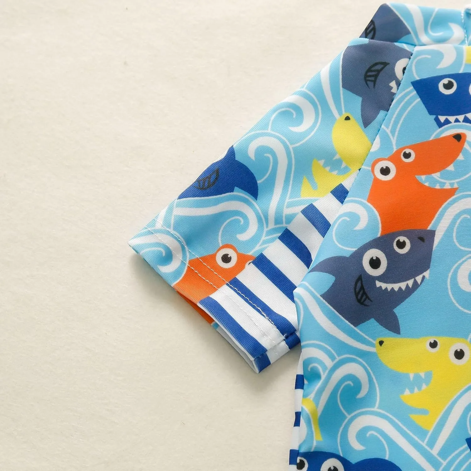 AIWUHE Boys One Piece Swimsuit Toddler Swimwear Rash Guard Suits Short Sleeve Zipper Bathing Suit UPF 50  Beach Sunsuit 6M-3Y