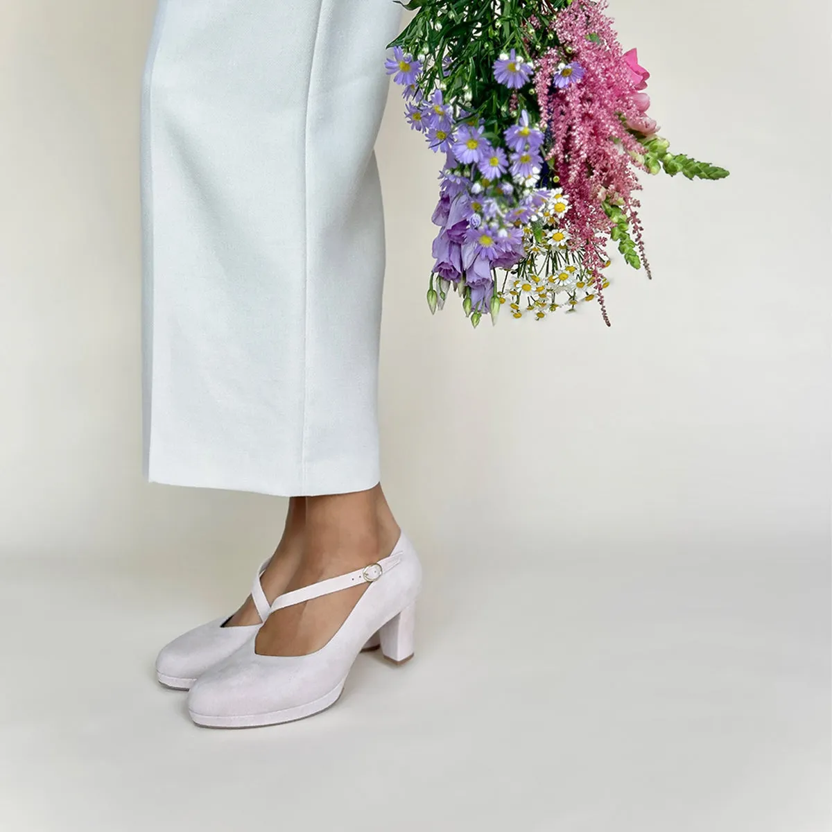 Clare Wide Fit Platform Courts - Pale Pink Suede