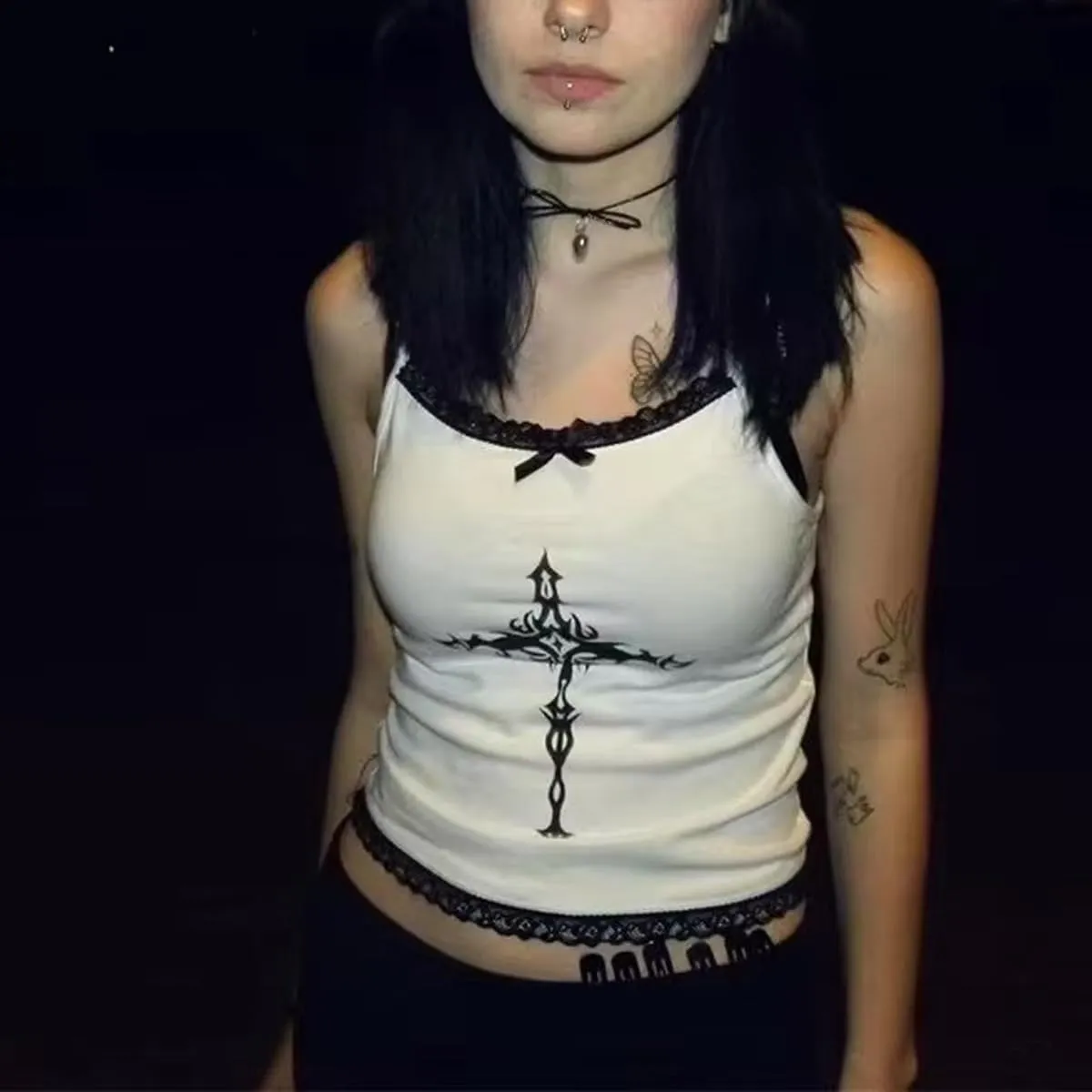 Coquette Lace Crop Tops 2000s Spaghetti Strap Tops Y2k Goth Grunge Emo Top Women Vintage Camisole