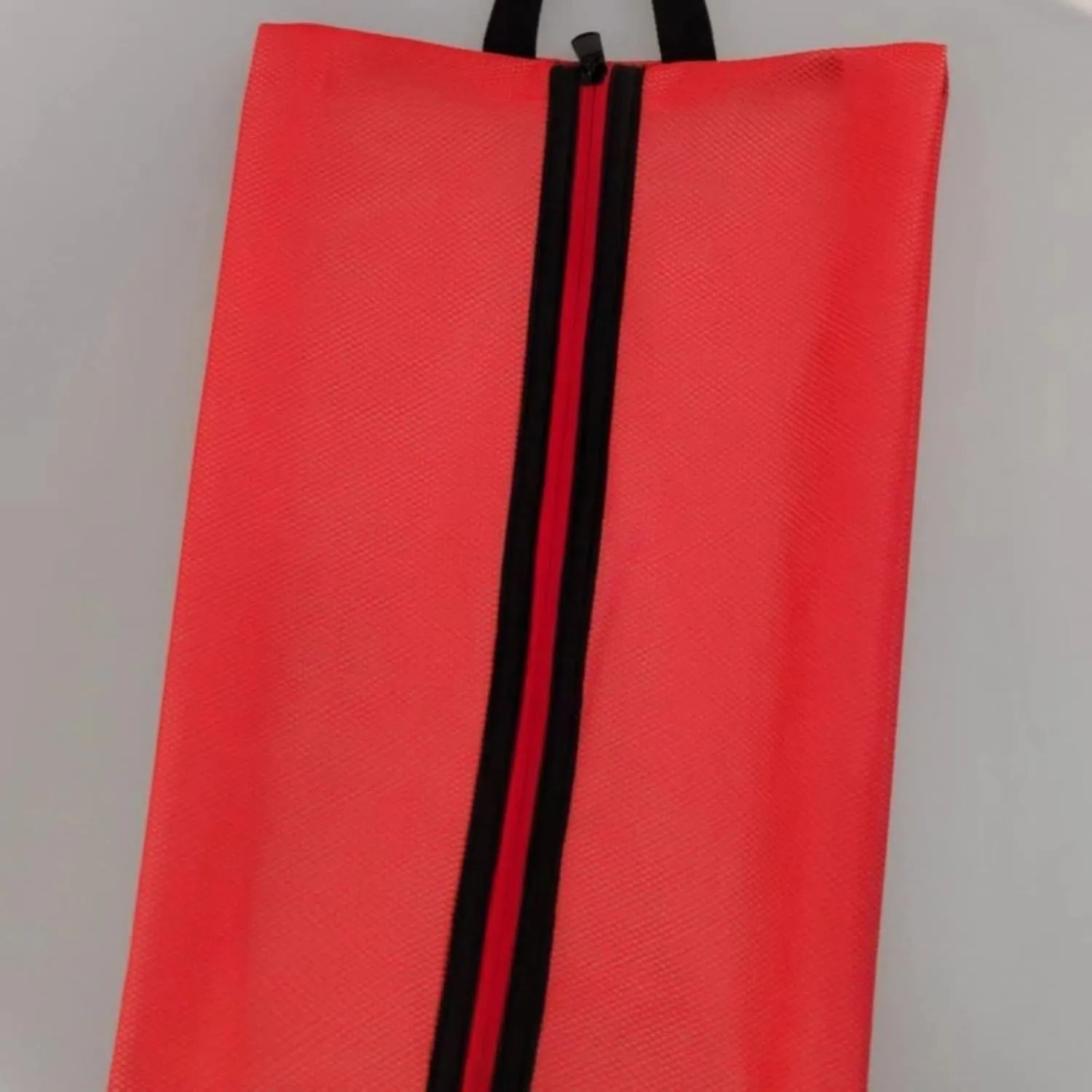 Dust and waterproof Pull Rope Travel Shoe Bag Wild Beach Gym Bowling Shoes Portable bag