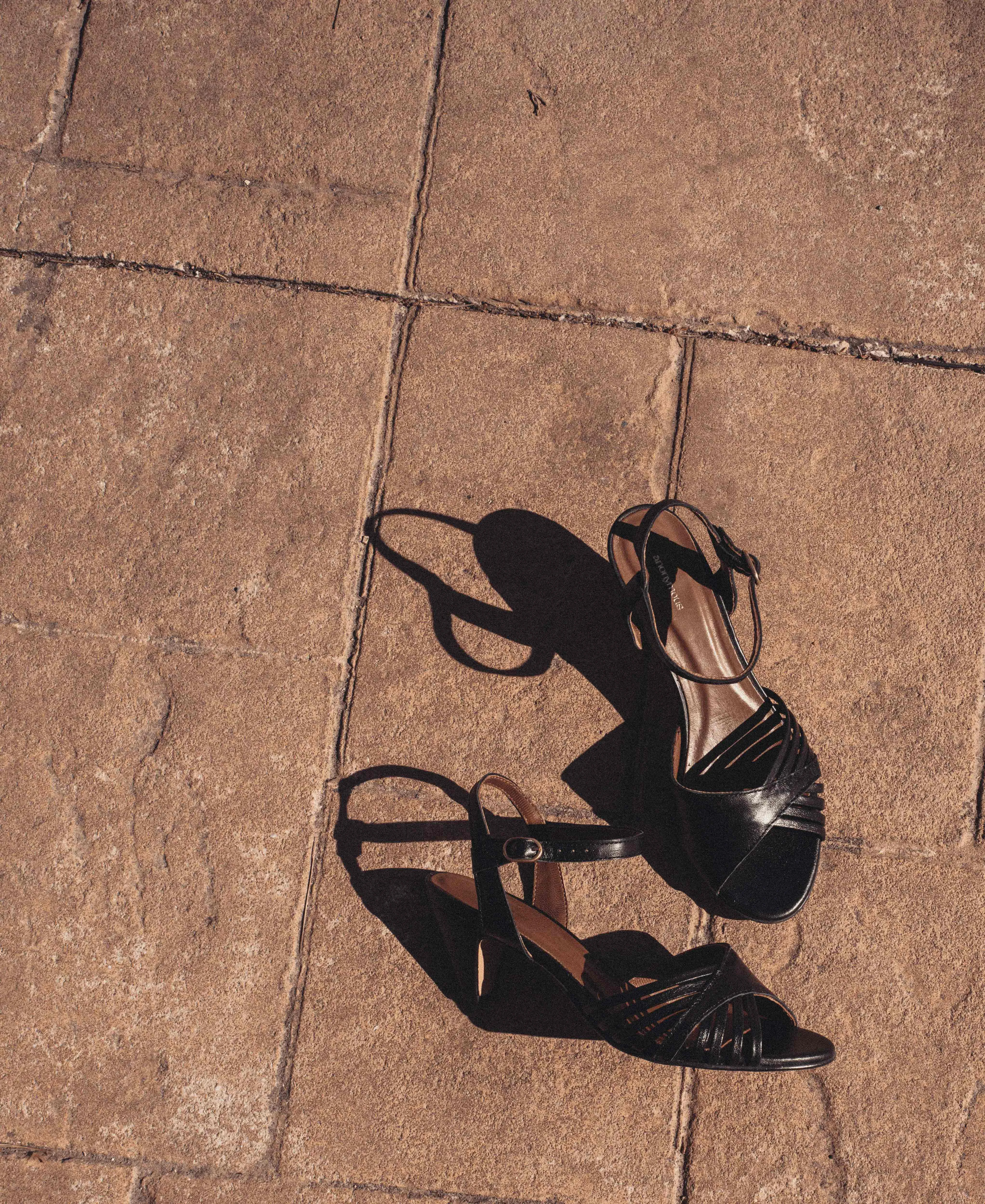 Hermine Shiny lamb Black