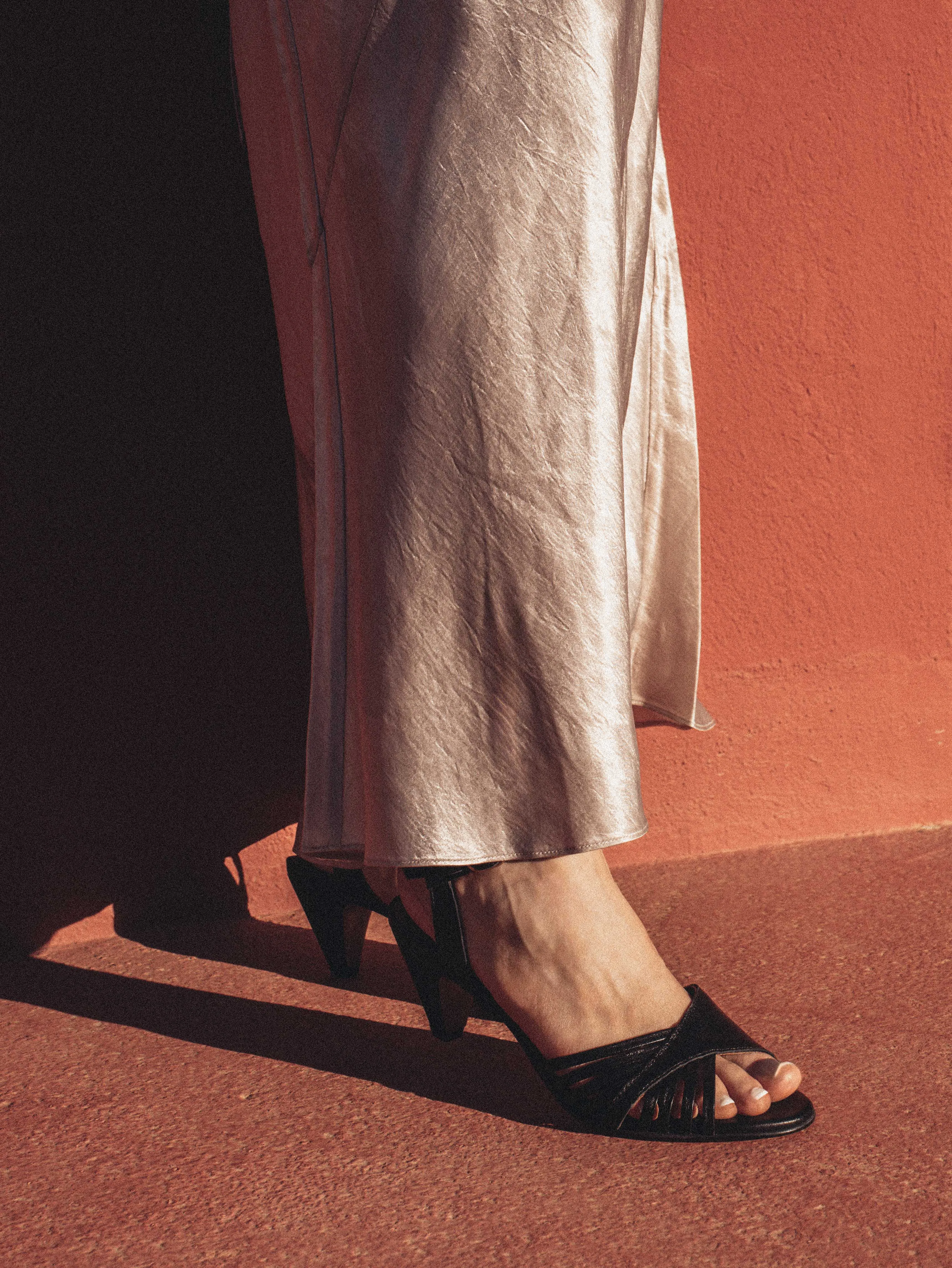 Hermine Shiny lamb Black