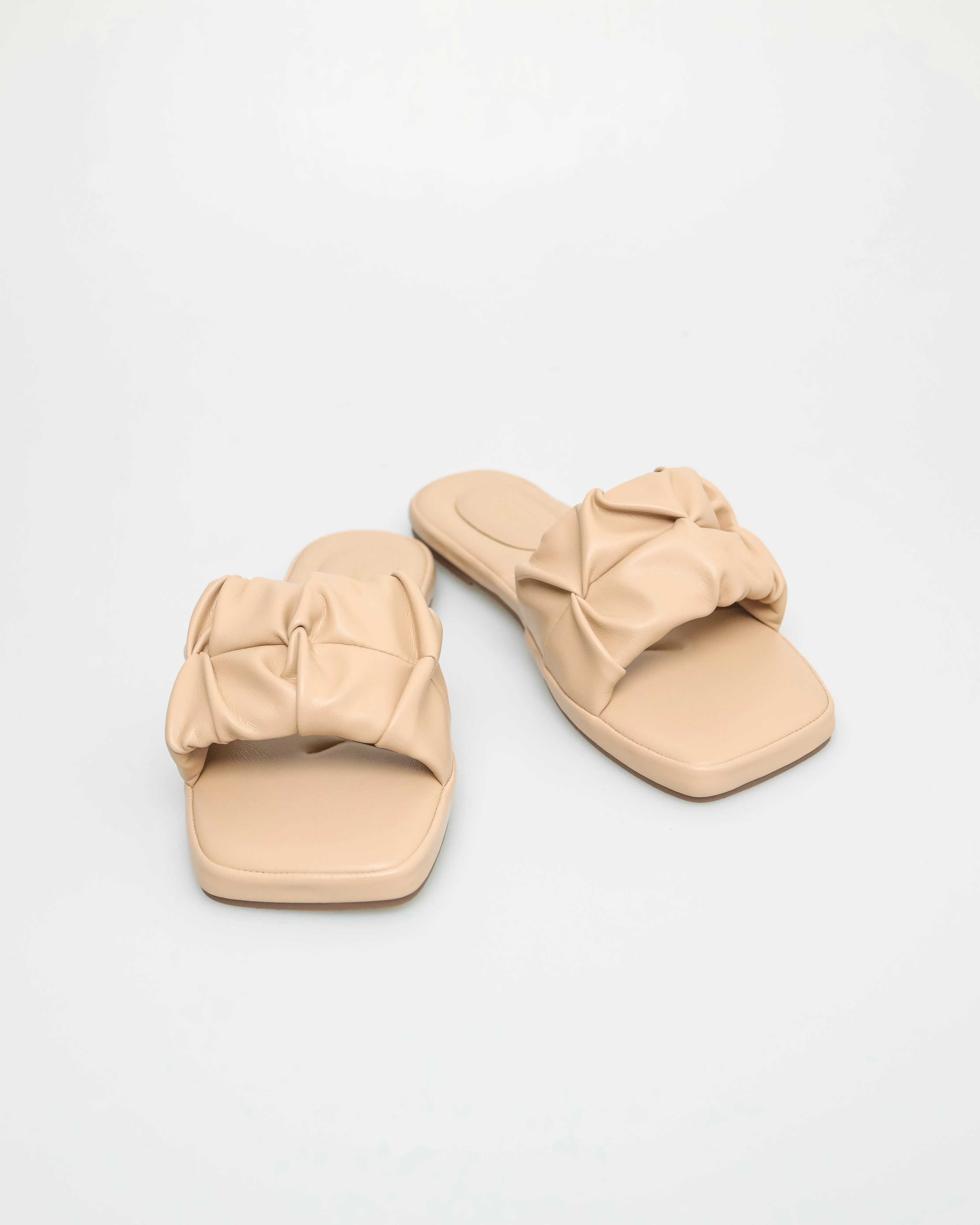 Tomaz NN218 Ladies Scrunchie Sandals (Beige)