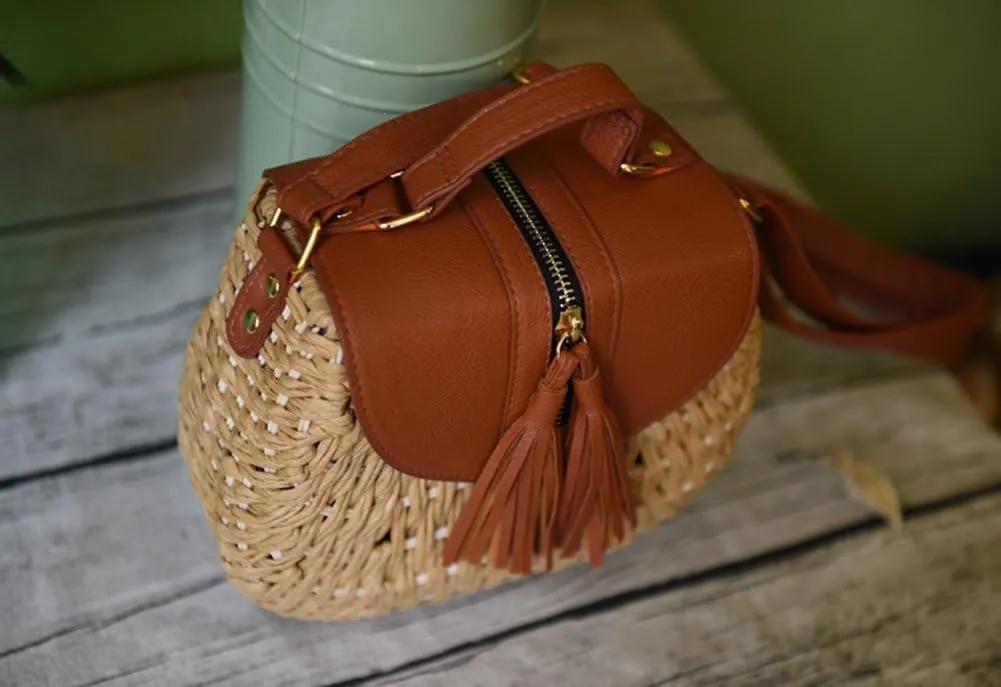 TONWHAR Retro Beach Bag with Tassels Hand-woven Straw Purse (Light Brown)