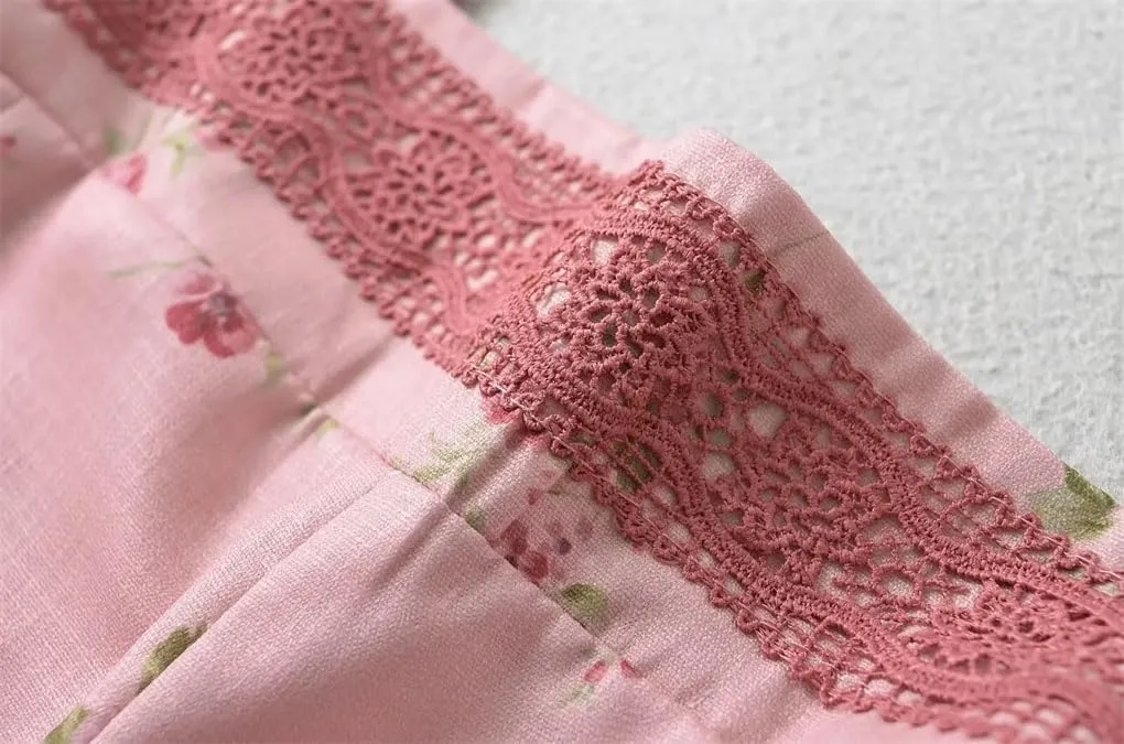 Women's French Lace Splicing Camisole Slim Fit Ruffled Bottoming Tank Tops